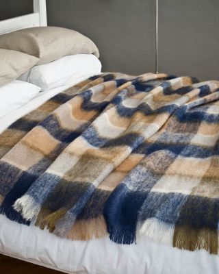 AVOCA Nest Mohair Decke M50 Land (Groß)